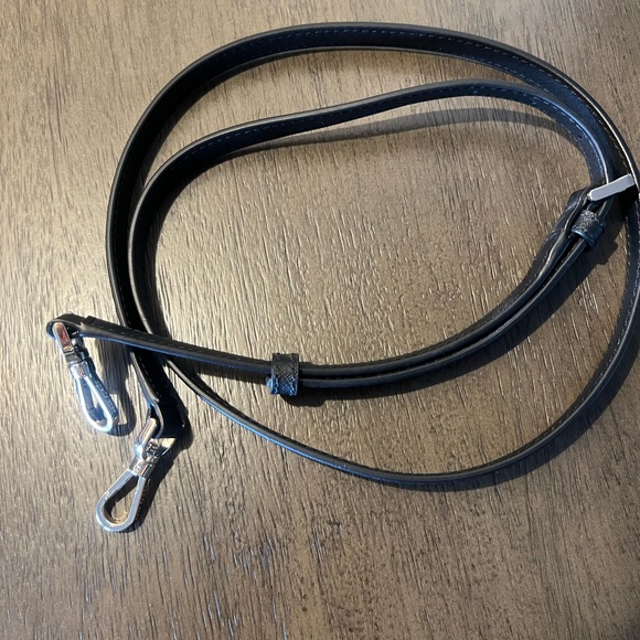 Kate Spade Dome Satchel purse - Picture 5 of 5